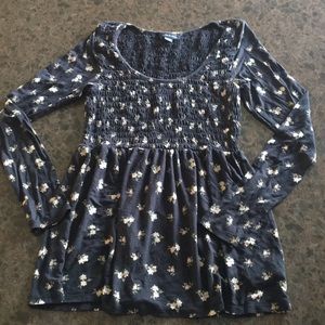 3/$15 American Eagle top size xs